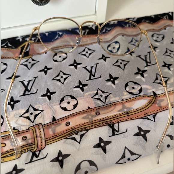 Ray Ban Round Blue-Light Clear Evolve in Polished Gold - Picture 4 of 7